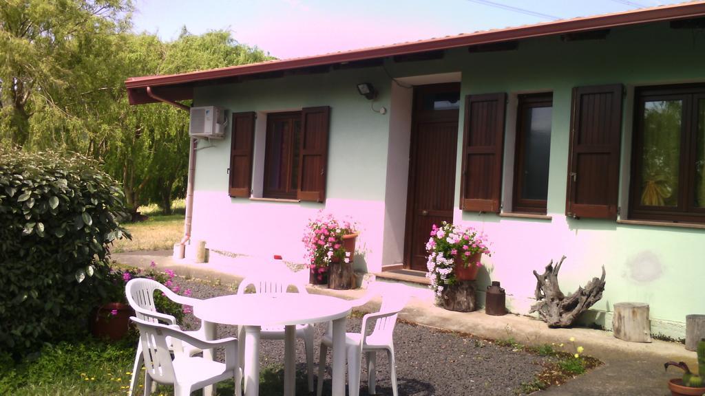Agriturismo Cugumia Thiesi Eksteriør billede