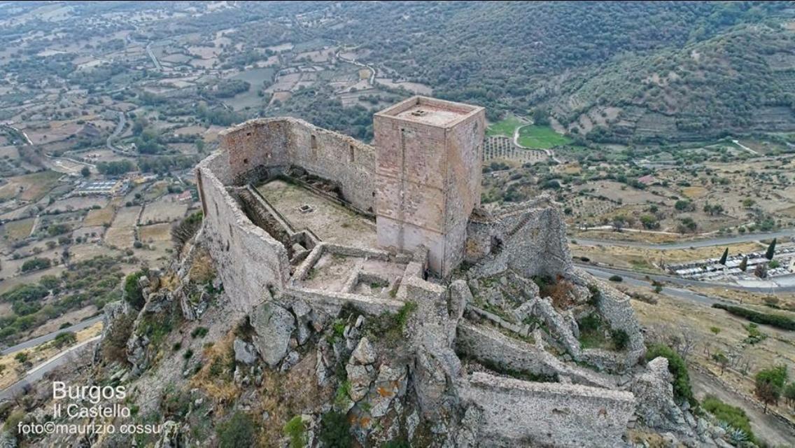 Agriturismo Cugumia Thiesi Eksteriør billede